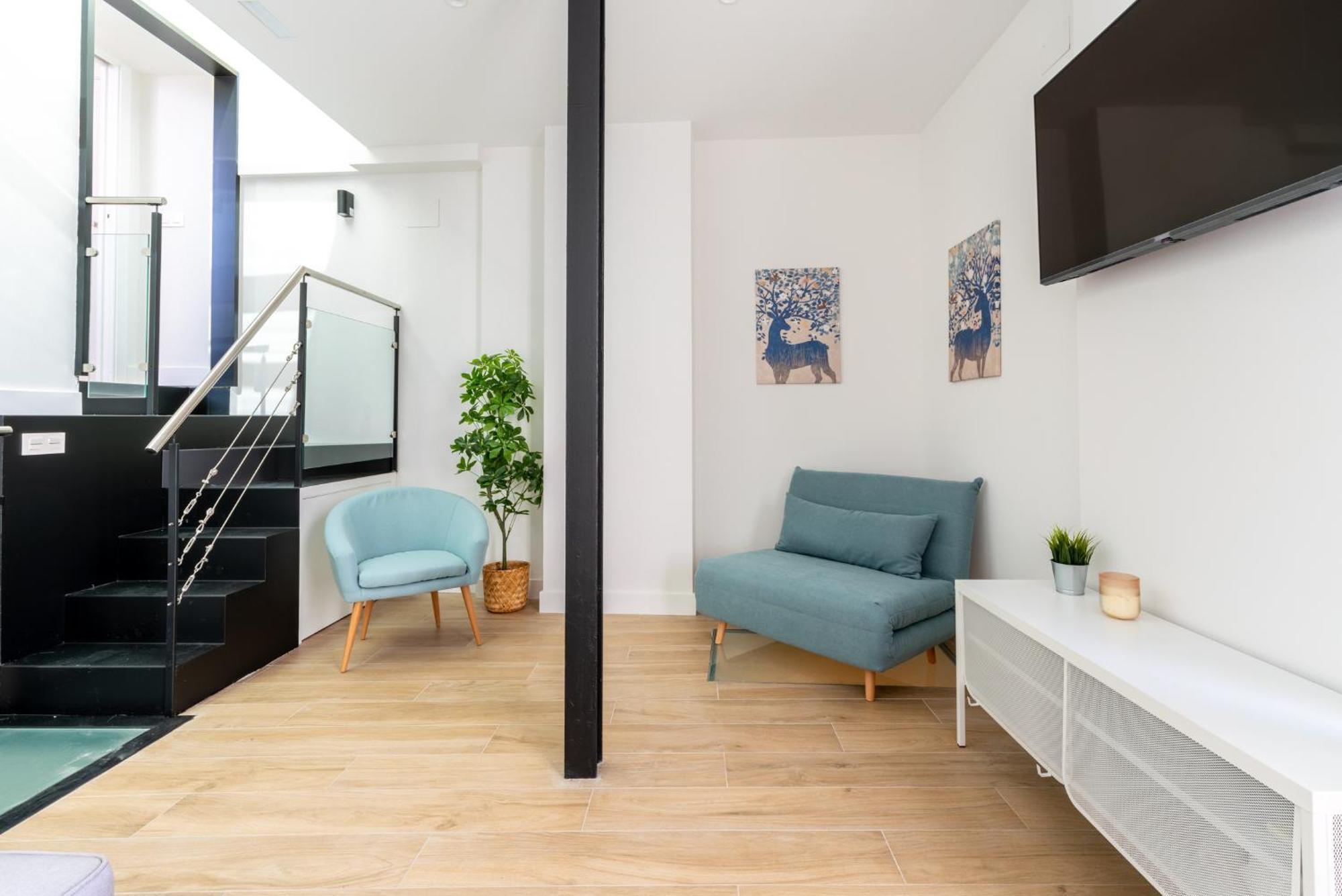 Santa Barbara Central Suites, Sevilla Extérieur photo